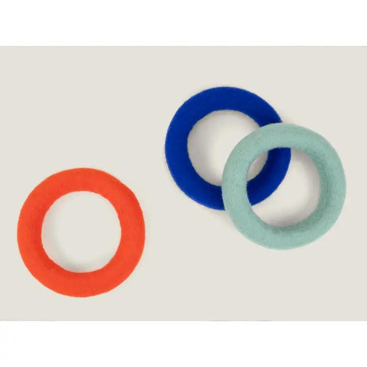 Hundespielzeug ring filz