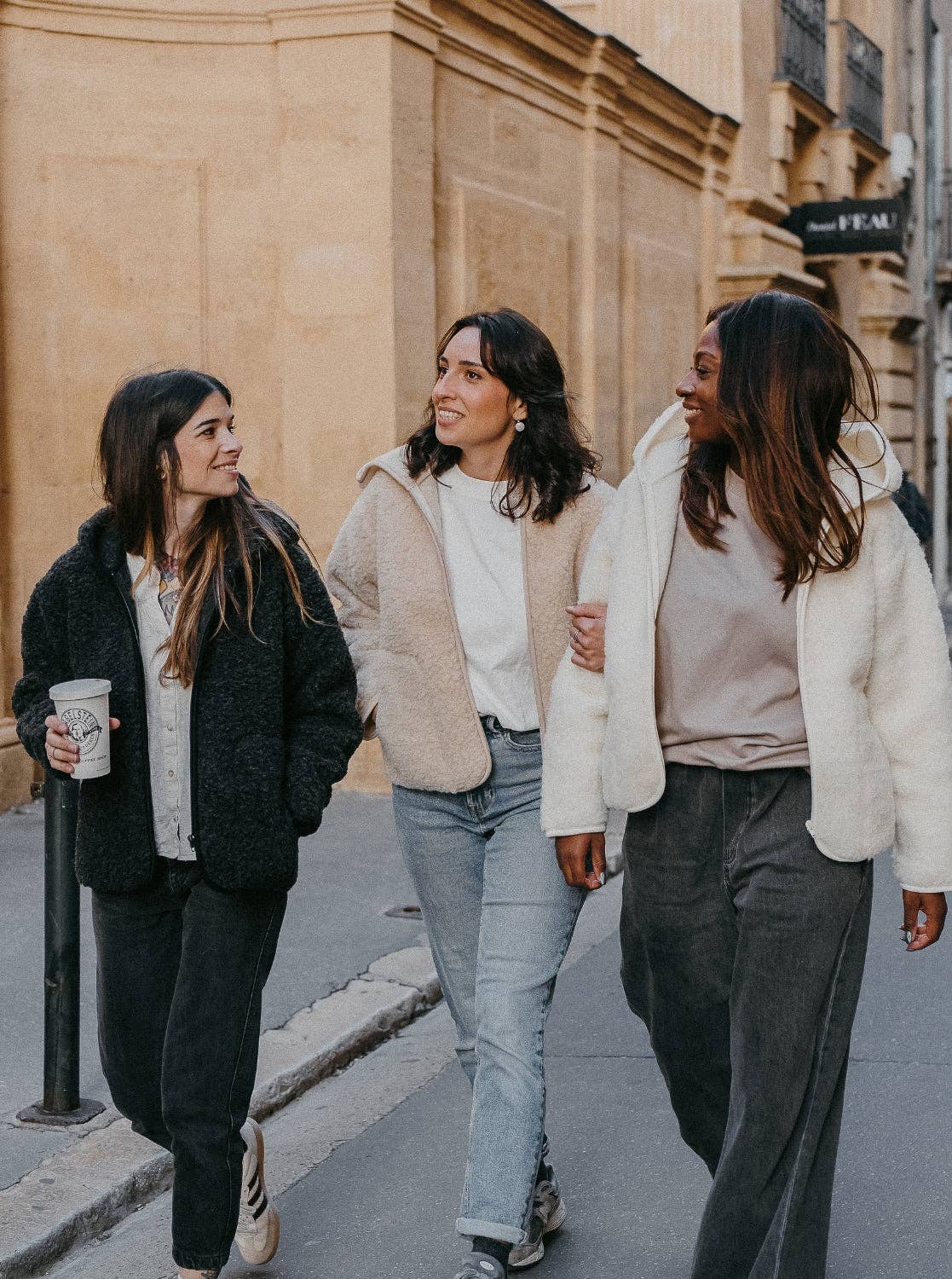 Miijo Suzanne Wolljacke mit Kapuze