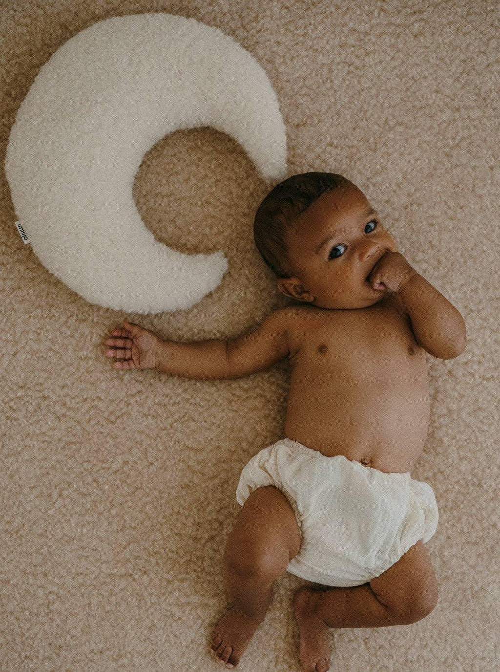 Natürliches Mondkissen für Babys