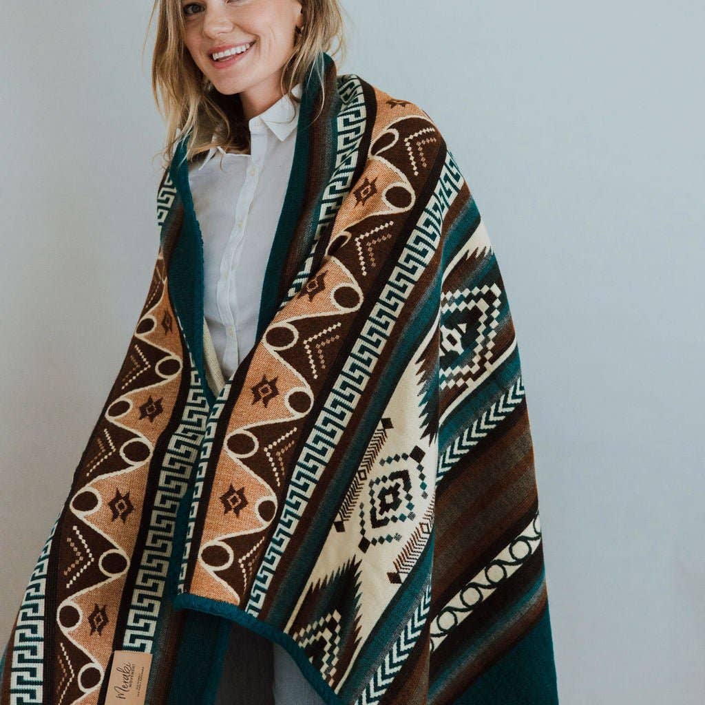 Circles Aztec Alpaca Blanket handcrafted in Ecuador | Meraki Movement