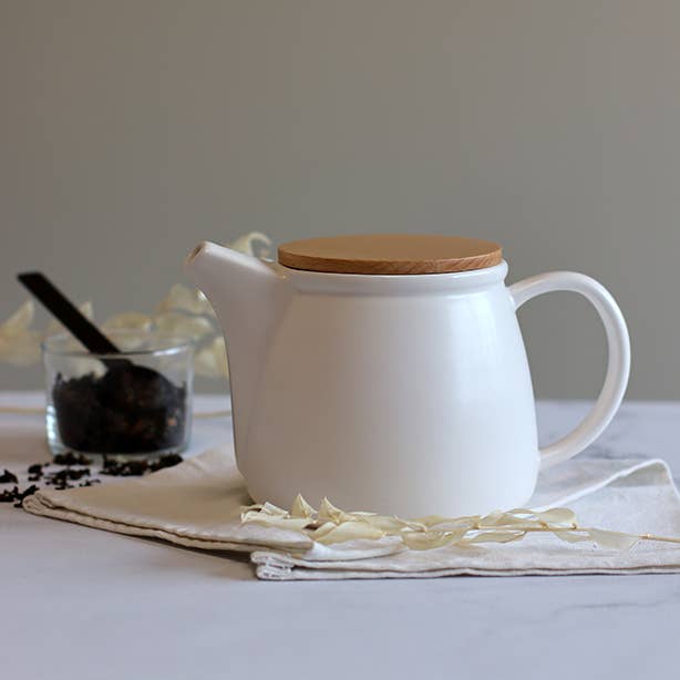 Théière en porcelaine MONA – moderne, élégante et adaptée à un usage quotidien